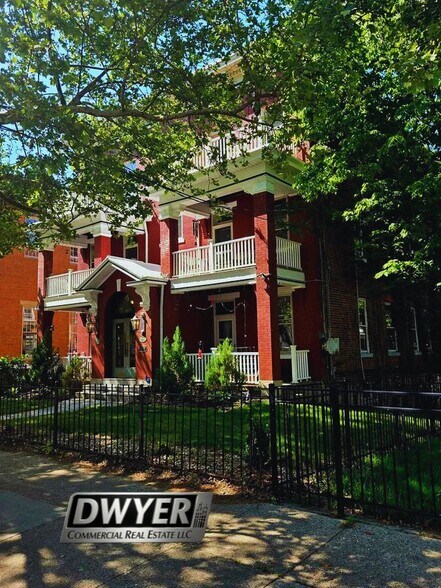 3825 Eastern Ave, Cincinnati, OH à vendre - Photo de l’immeuble – Image 1 sur 18