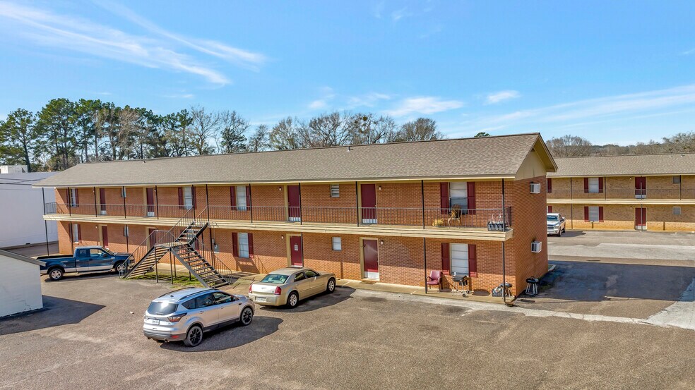 4401 North St, Nacogdoches, TX à vendre - Photo de l’immeuble – Image 3 sur 55