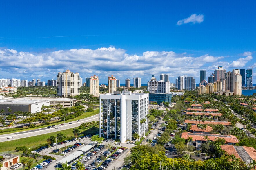 2999 NE 191st St, Aventura, FL à louer - Aérien – Image 3 sur 6