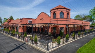 Plus de détails pour 4784 N High St, Columbus, OH - Local commercial à louer