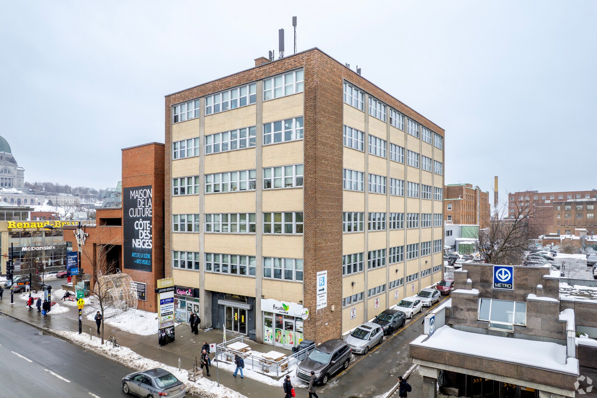 5298-5300 Ch de la Côte-des-Neiges, Montréal, QC à louer Photo principale– Image 1 sur 4