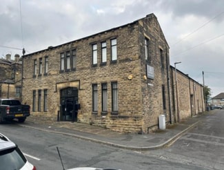 Plus de détails pour 20 Whitcliffe Rd, Cleckheaton - Industriel/Logistique à louer