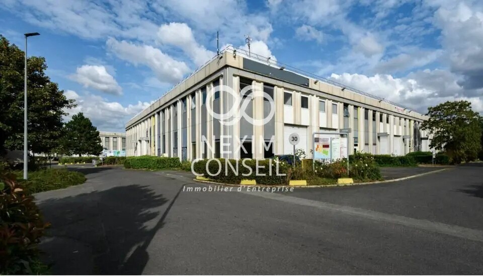 86 Avenue Louis Roche, Gennevilliers à louer Photo de l’immeuble– Image 1 sur 14