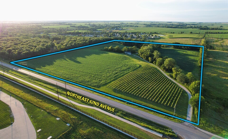 5096 NE 62nd Ave, Altoona, IA à vendre - Photo de l’immeuble – Image 3 sur 14