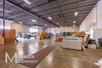 435 West Fork Dr, Arlington, TX à vendre Photo intérieure– Image 2 sur 3