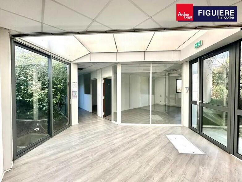 35 Rue Pierre Simon Laplace, Aix-en-Provence à louer - Photo intérieure – Image 3 sur 10
