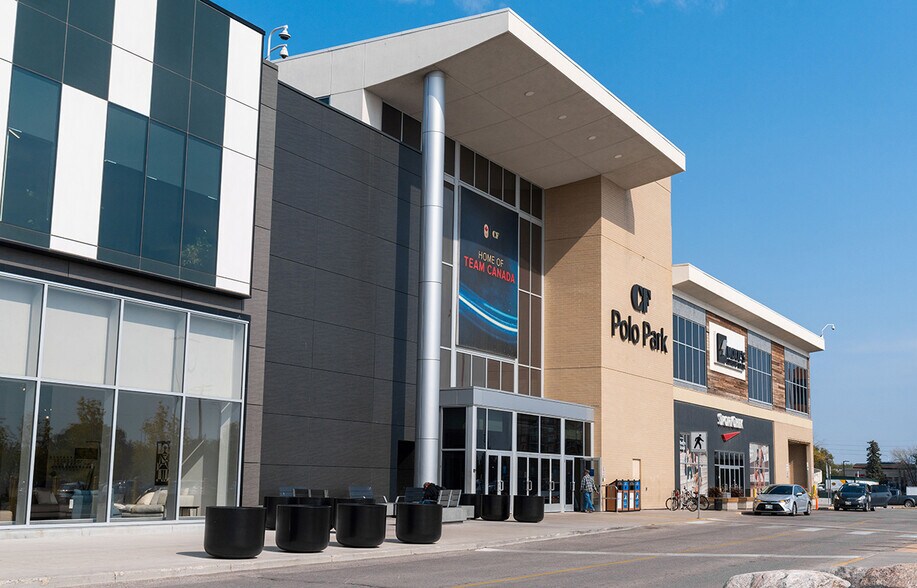 1485 Portage Ave, Winnipeg, MB à louer - Photo de l’immeuble – Image 3 sur 4