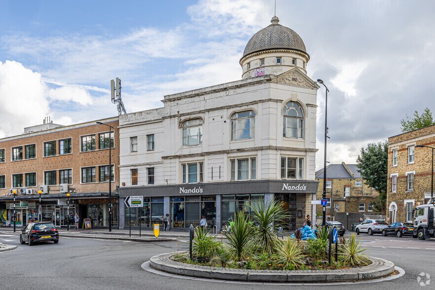 291-307 Kirkdale, Londres à louer - Photo de l’immeuble – Image 2 sur 3