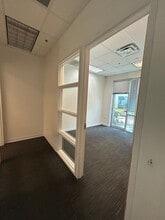 2200 N Alafaya Trl, Orlando, FL à louer Photo intérieure– Image 2 sur 16