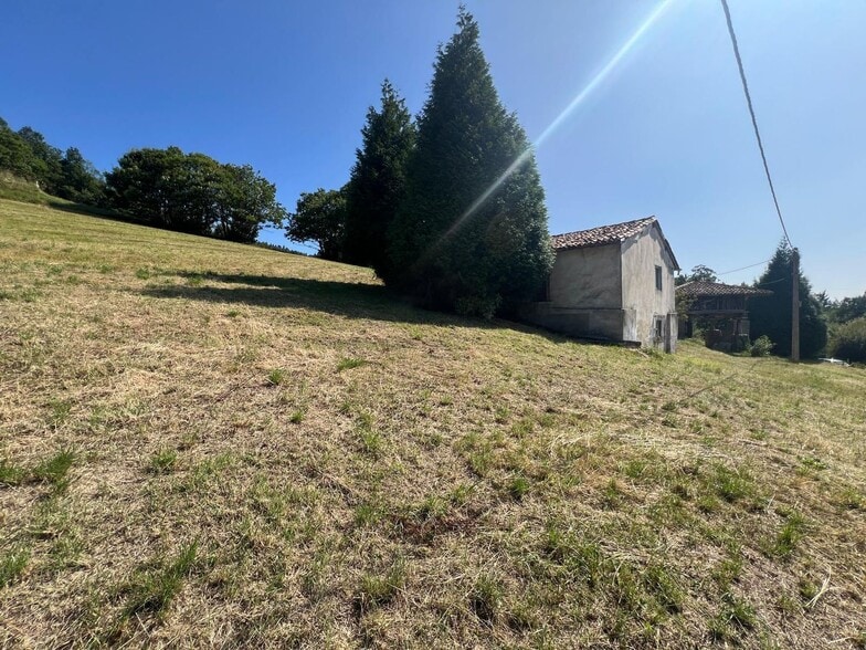 Camín de las Eras, Soto del Barco, Asturias à vendre - Photo de l’immeuble – Image 3 sur 19