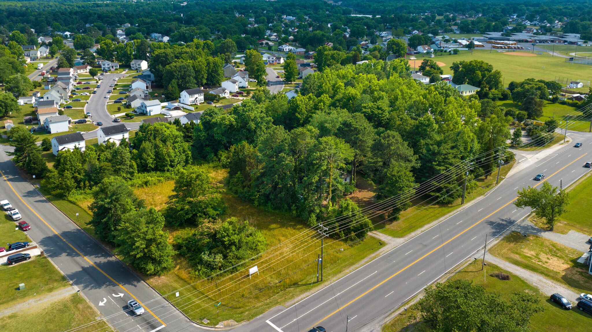 Nine Mile Road portefeuille de 2 biens à vendre sur LoopNet.fr Photo principale– Image 1 sur 3