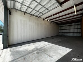 5450 Commercial Blvd, Auburndale, FL à louer Photo intérieure– Image 1 sur 1