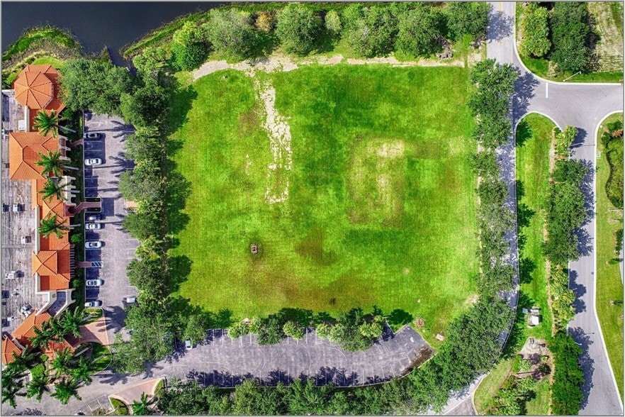8300 Health Center Blvd, Estero, FL à vendre - Aérien – Image 2 sur 7