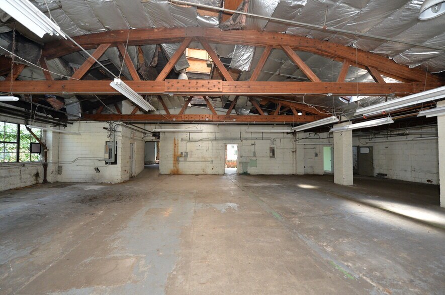 45 S Broad St, Ridgewood, NJ à louer - Photo de l’immeuble – Image 3 sur 4
