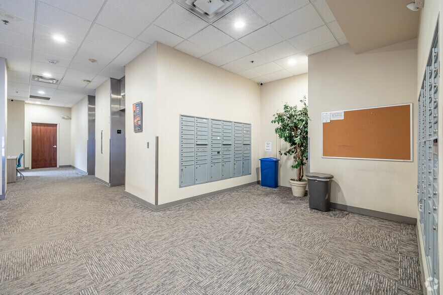 120 E Huron St, Ann Arbor, MI à louer - Photo intérieure – Image 3 sur 20