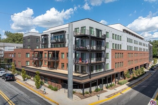 Plus de détails pour 230 N Finley St, Athens, GA - Local commercial à louer