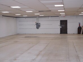 2352 Glenwood Ave, Joliet, IL à louer Autre– Image 2 sur 9