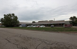 Plus de détails pour 10625-10647 Widmer Rd, Lenexa, KS - Local d'activités à louer