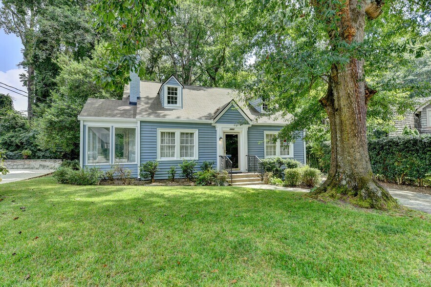 2953 Hardman Ct NE, Atlanta, GA à vendre - Photo de l’immeuble – Image 2 sur 60