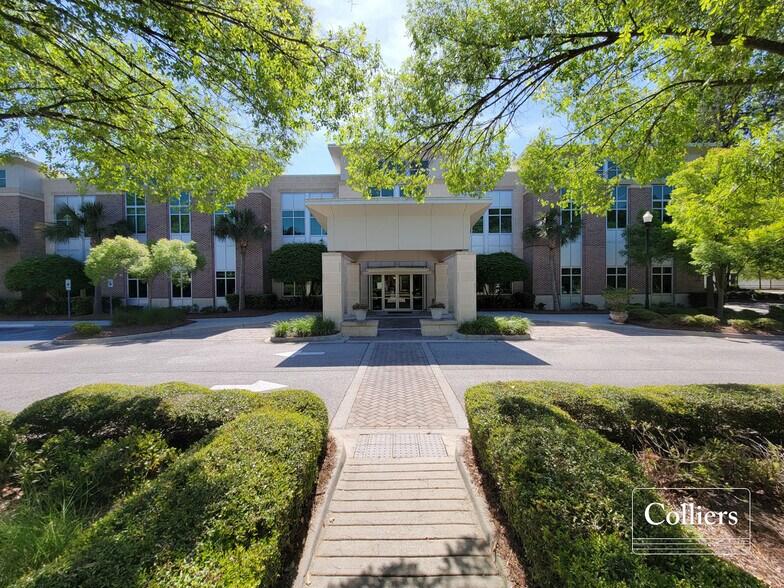 421 Wando Park Blvd, Mount Pleasant, SC à vendre - Photo de l’immeuble – Image 2 sur 11
