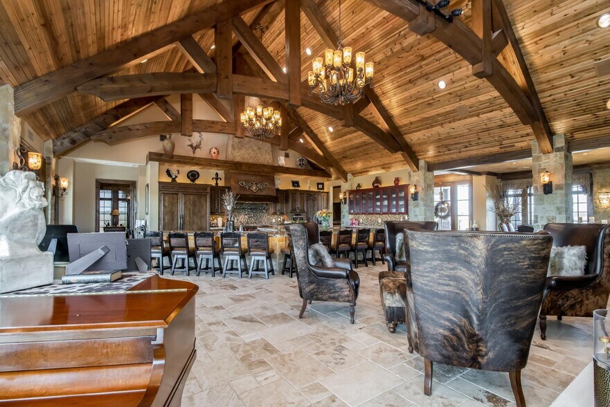 1051 N Blackstone Rd, Milton, KS à vendre - Photo intérieure – Image 3 sur 21