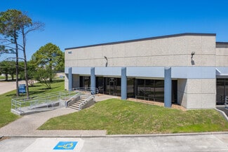 Plus de détails pour 16420 W Hardy Rd, Houston, TX - Industriel/Logistique à louer