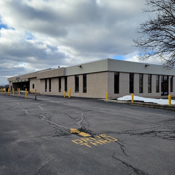 80 Washburn St, Lockport, NY à vendre - Photo de l’immeuble – Image 2 sur 2
