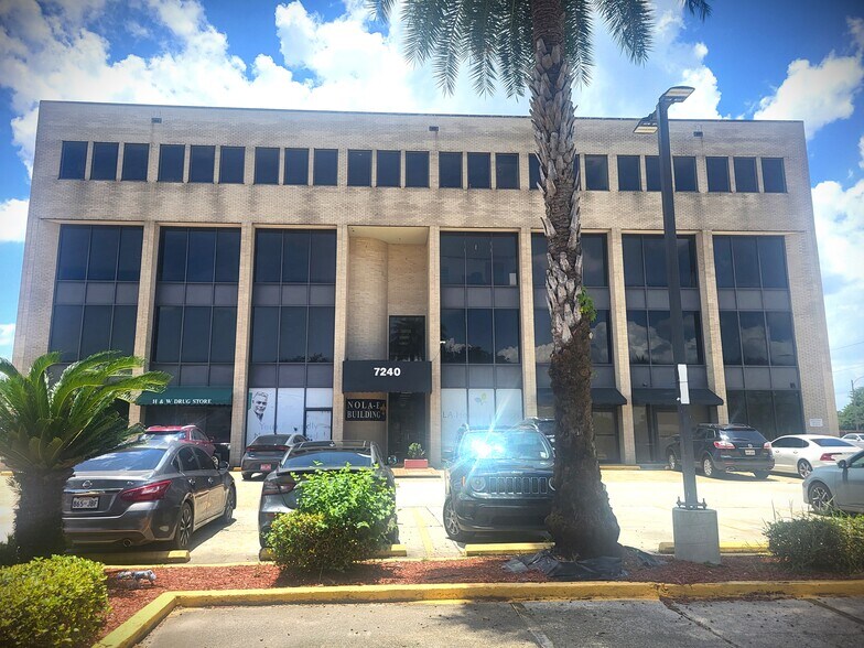 7240 Crowder Blvd, New Orleans, LA à louer - Photo de l’immeuble – Image 2 sur 10
