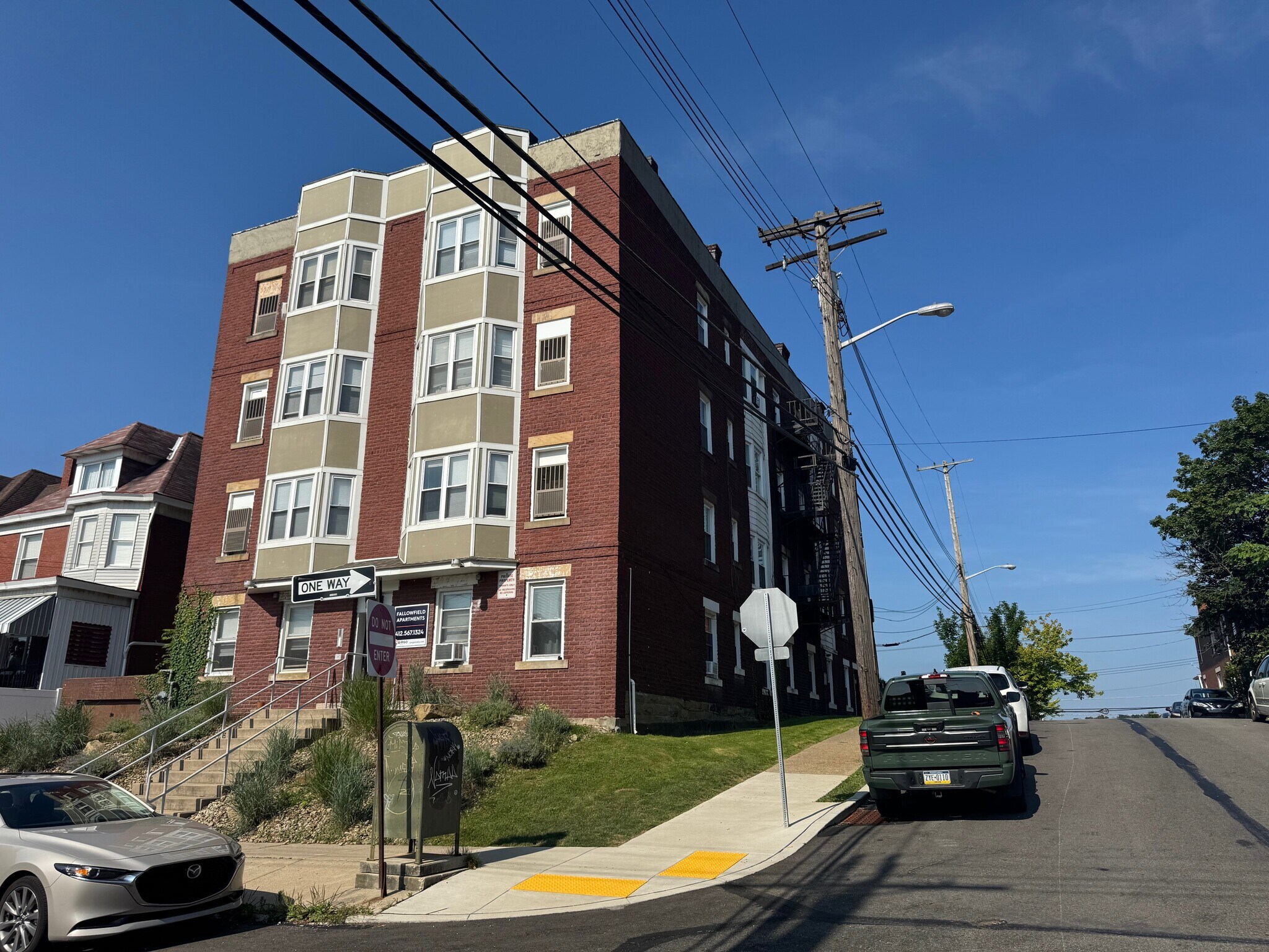 1500 Fallowfield Ave, Beechview, PA à vendre Photo principale– Image 1 sur 7