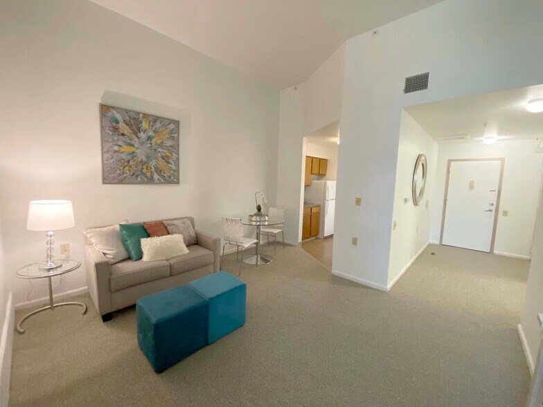 49 Catherine St, Red Bank, NJ à vendre - Photo de l’immeuble – Image 3 sur 7
