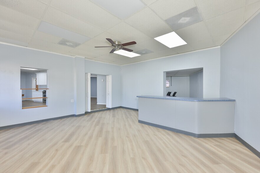 1801 28th St N, Saint Petersburg, FL à vendre - Photo intérieure – Image 3 sur 23