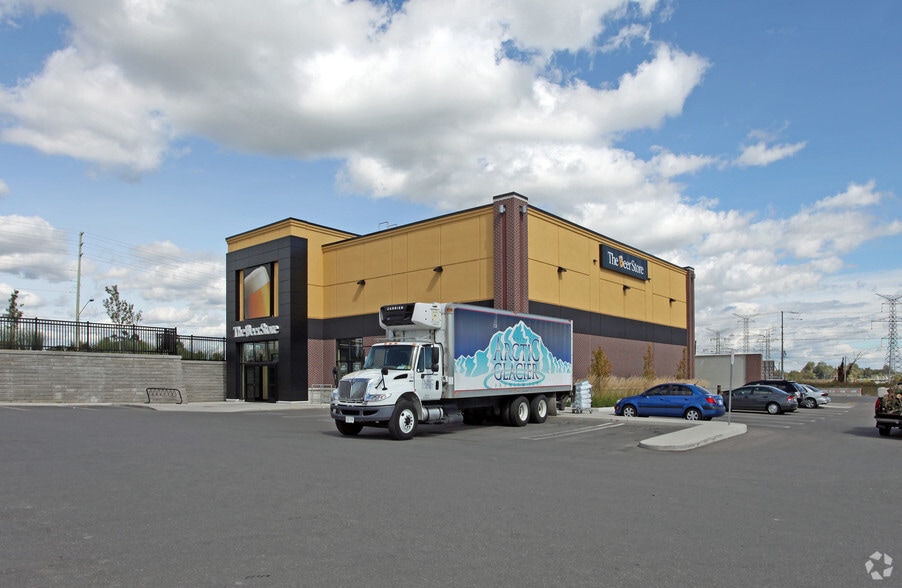 1935-1953 Ravenscroft Rd, Ajax, ON à louer - Photo de l’immeuble – Image 3 sur 16