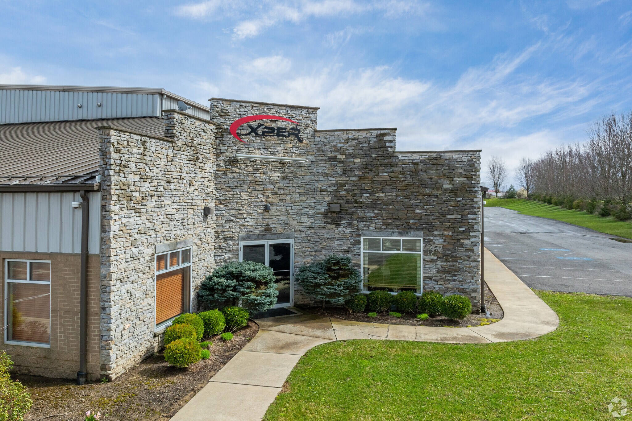 220 S Noah Dr, Saxonburg, PA à vendre Photo de l’immeuble– Image 1 sur 15
