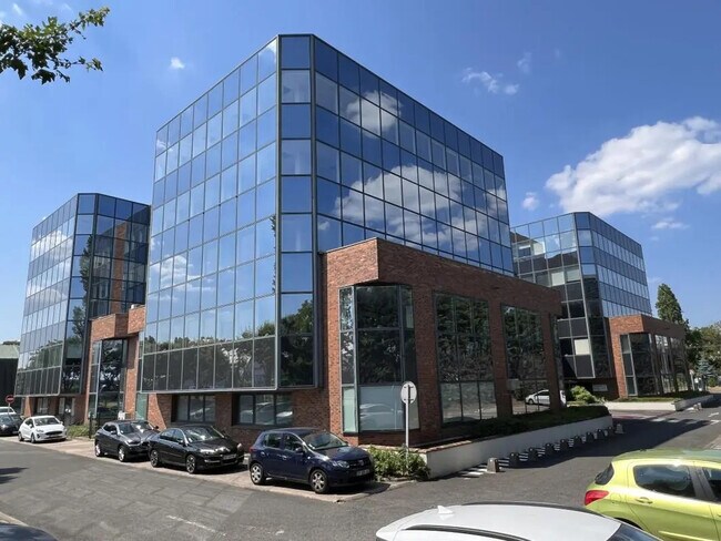 Plus de détails pour 23 Avenue Louis Bréguet, Vélizy-Villacoublay - Bureau à vendre