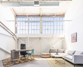 2744 E 11th St, Oakland, CA à louer Photo intérieure– Image 1 sur 5