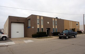 Plus de détails pour 23051-23127 Roseberry Ave, Warren, MI - Industriel/Logistique à louer