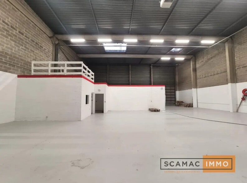 12 Avenue Francois Sommer, Antony à louer - Photo de l’immeuble – Image 3 sur 12