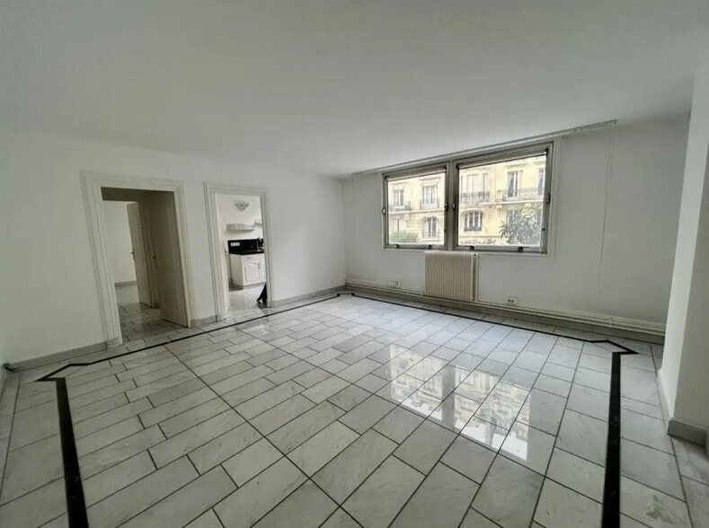 Bureau dans Paris à louer - Photo de l’immeuble – Image 1 sur 7