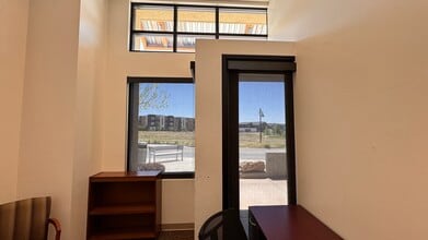 65 Mercado St, Durango, CO à louer Photo intérieure– Image 2 sur 3