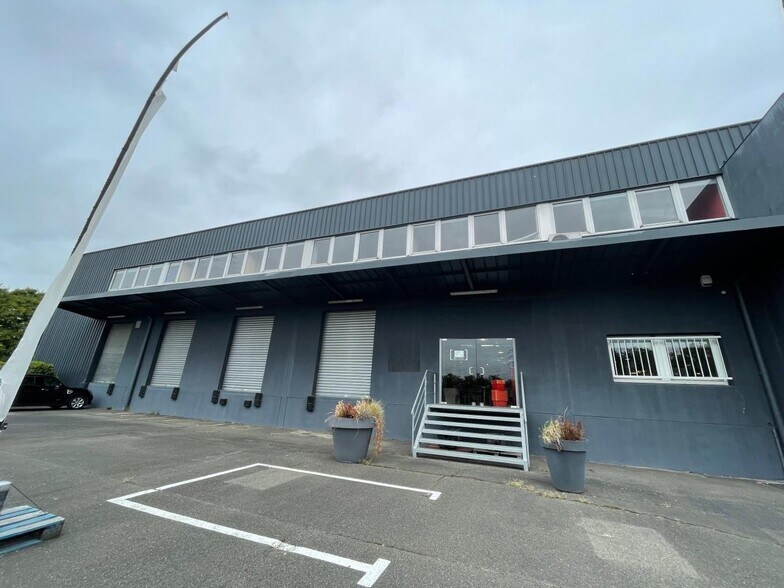 Industriel/Logistique dans Palaiseau à louer - Photo de l’immeuble – Image 1 sur 13