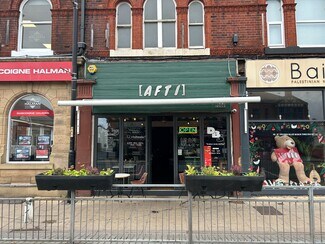 Plus de détails pour 741 Wilmslow Rd, Manchester - Local commercial à louer