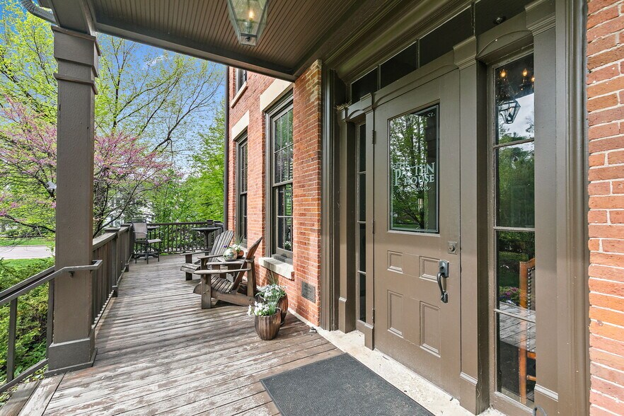 124 S 2nd St, Geneva, IL à vendre - Photo de l’immeuble – Image 3 sur 41