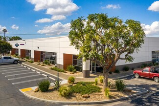 Plus de détails pour 600 S Grand Ave, Santa Ana, CA - Différents types d’espaces à louer