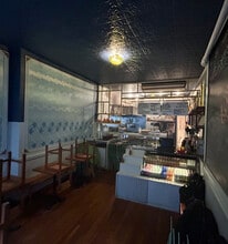 110-112 St Marks Pl, New York, NY à louer Photo intérieure– Image 2 sur 4