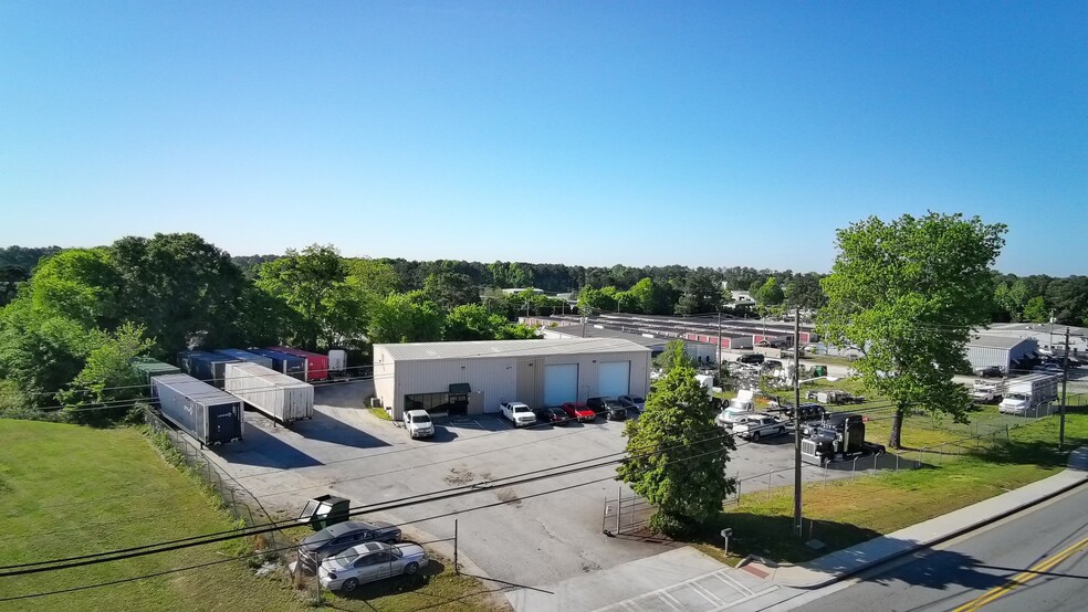 406 SE Broad St, Fairburn, GA à louer - Photo principale – Image 1 sur 9