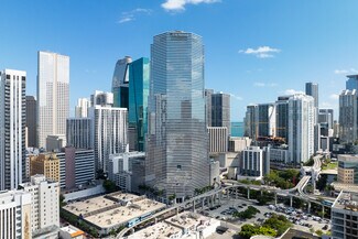 Plus de détails pour 100 SE 2nd St, Miami, FL - Bureau à louer