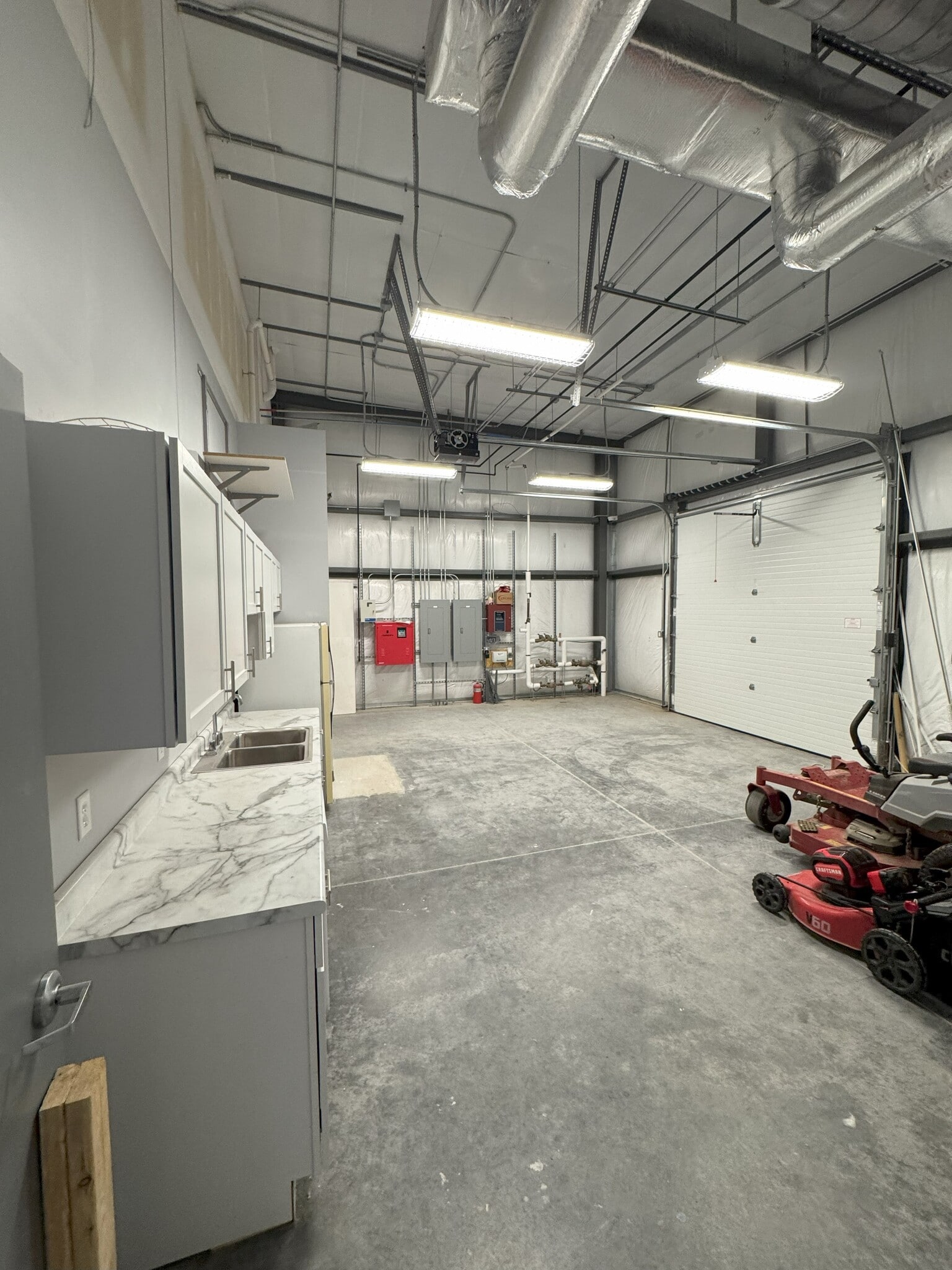 101 SW 14th Pl, Lincoln, NE à louer Photo de l’immeuble– Image 1 sur 8