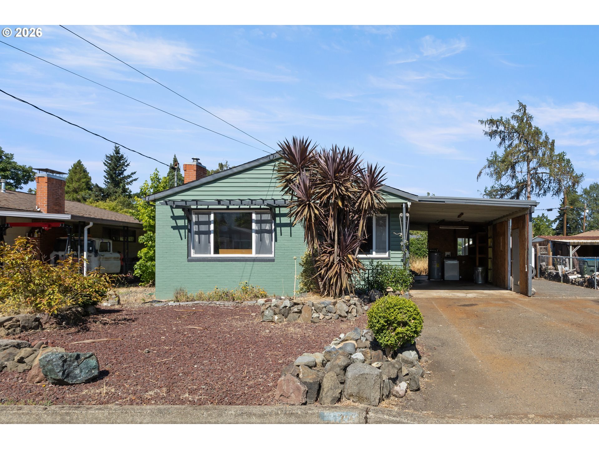 324 W Berdine St, Roseburg, OR à vendre Photo principale– Image 1 sur 2