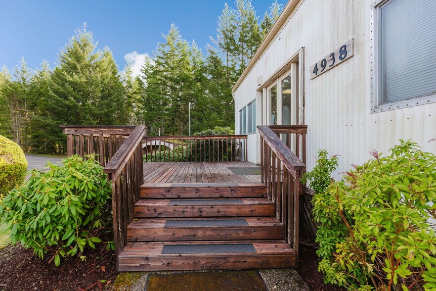 4938 SW Lake Flora Rd, Port Orchard, WA à louer - Photo de l’immeuble – Image 3 sur 30