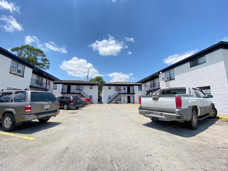 5408 Market St, Houston, TX à vendre - Photo de l’immeuble – Image 2 sur 18